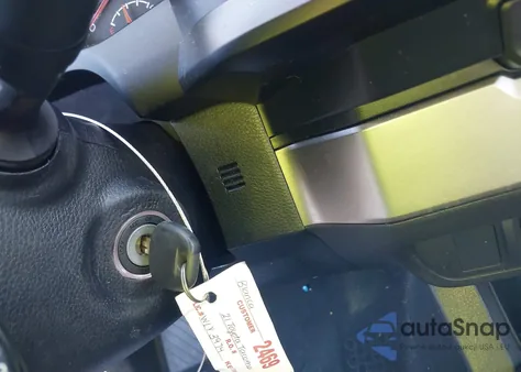 2021 Toyota Tacoma Sr z USA, uszkodzony, nr VIN 5TFAX5GN7MX190570